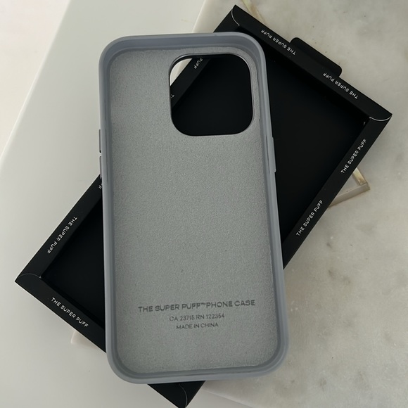 The Super Puff iPhone 14 Pro Case - Picture 7 of 7